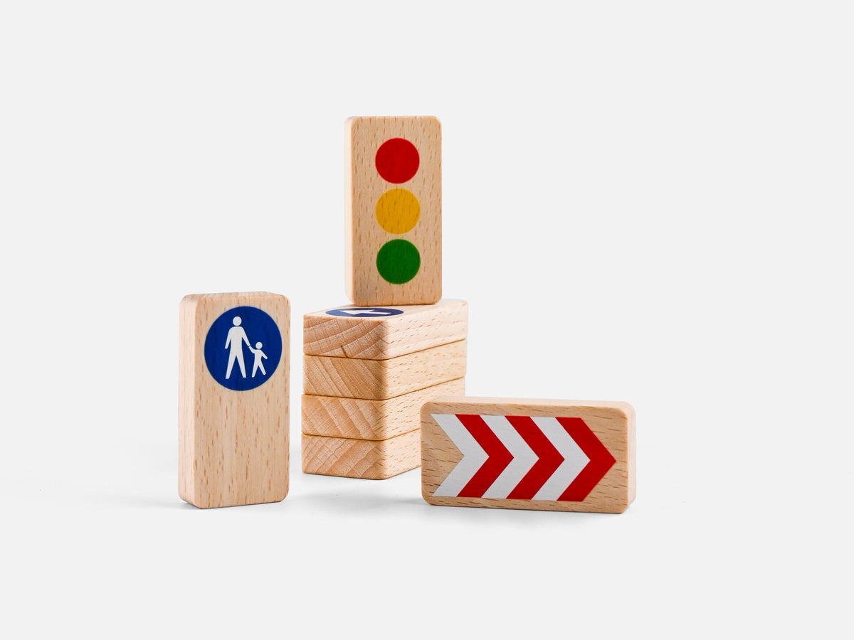 Traffic Signs (NEW)– tiny buttons